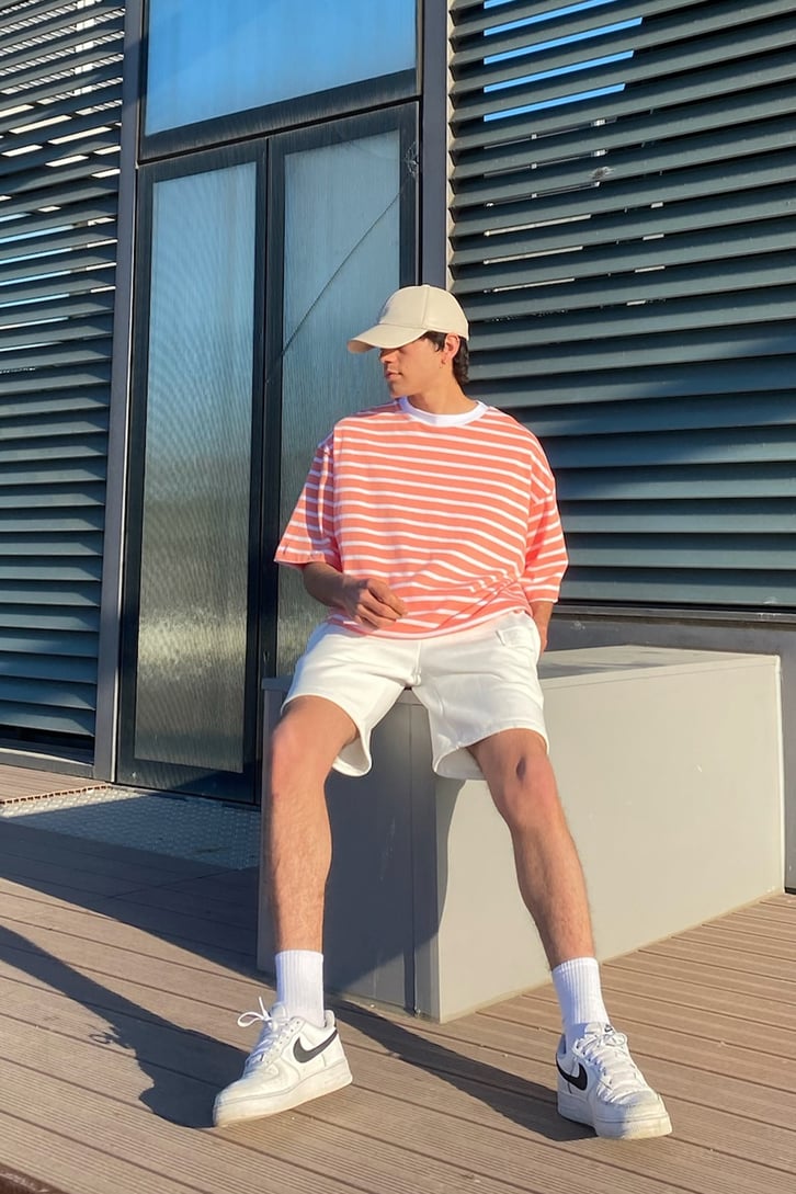 Çizgili Oversize Beyaz Tshirt