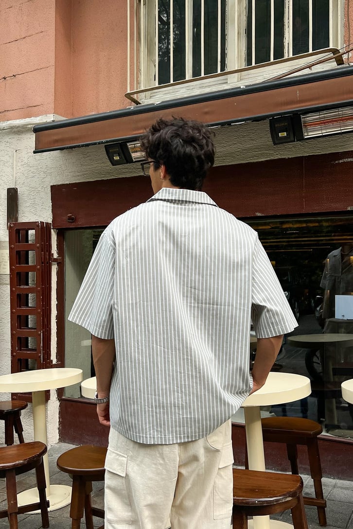 Çizgili Oversize Kısa Kol Gömlek