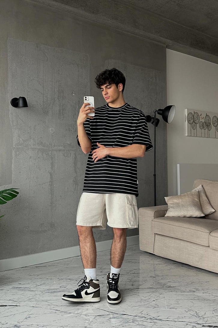 Çizgili Pike Kumaş Siyah Oversize Tişört