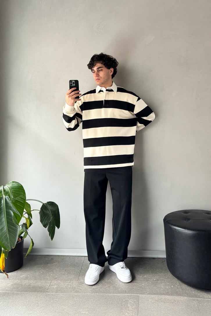 Çizgili Polo Yaka Siyah Uzun Kollu Sweatshirt