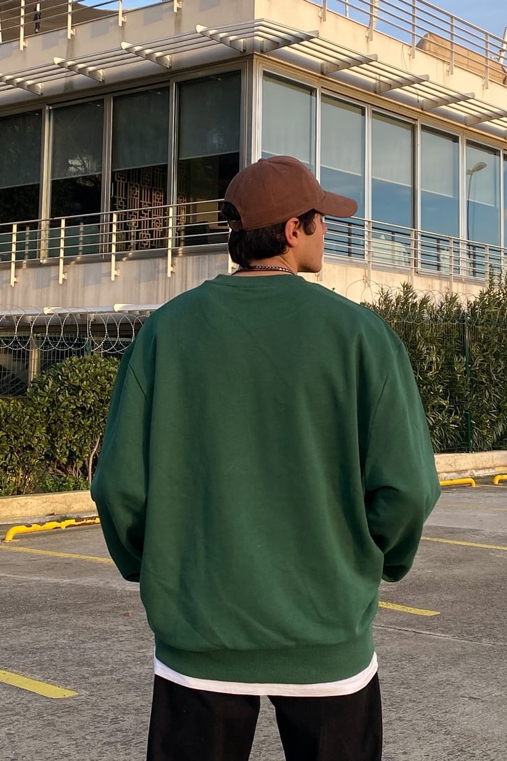 Cllusion Chest Printed Oversize Premium Sweatshirt