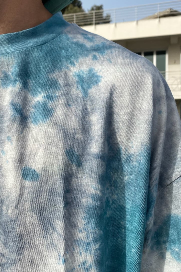 Cloudy Batik Oversize Tshirt