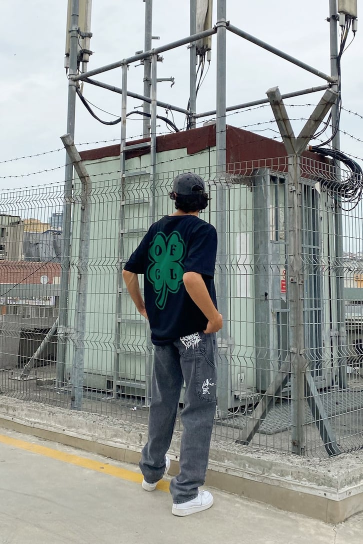 Clover Ofcl Sırt Baskılı Siyah Oversize Tshirt