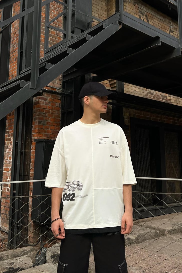 Cnstrct Dikiş Detaylı Oversize Tshirt
