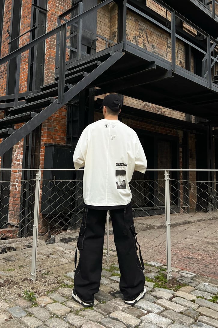 Cnstrct Dikiş Detaylı Oversize Tshirt