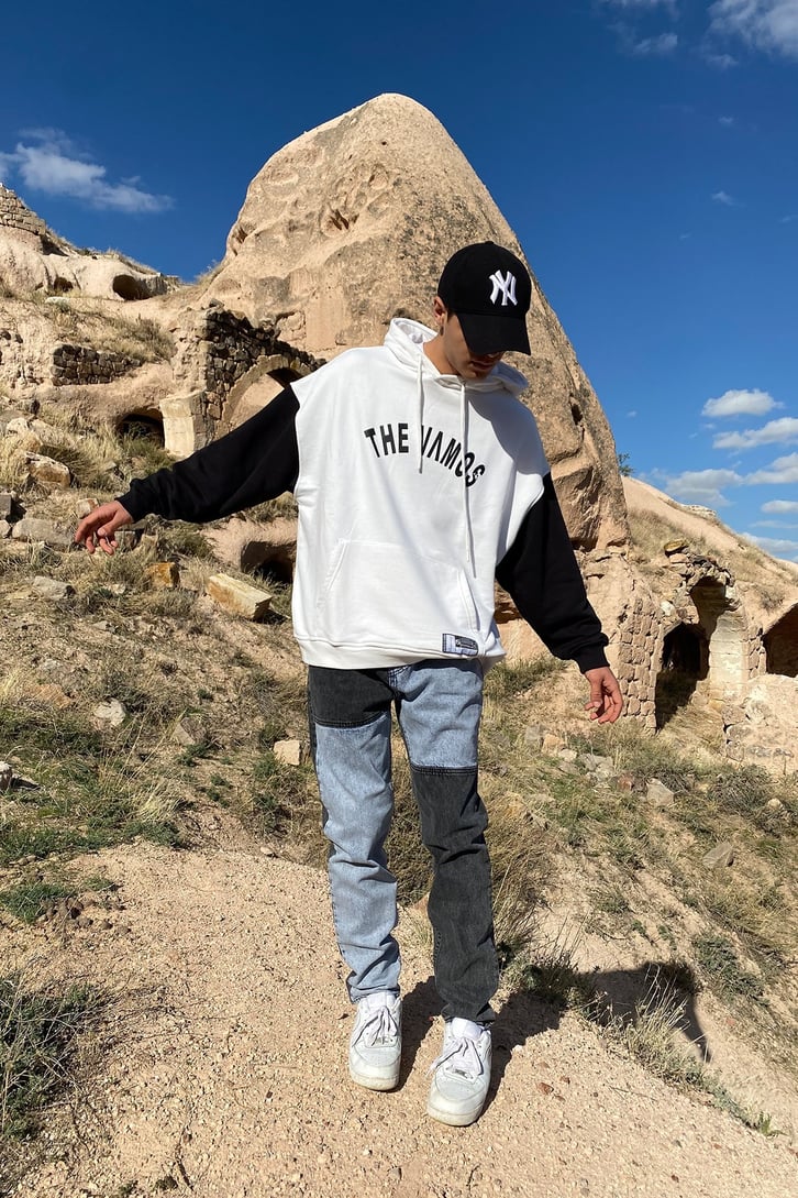 COLOR BLOCK OVERSIZE HOODIE
