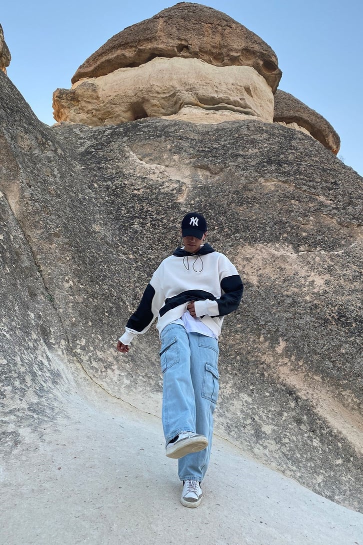 COLOR BLOCK OVERSIZE HOODIE