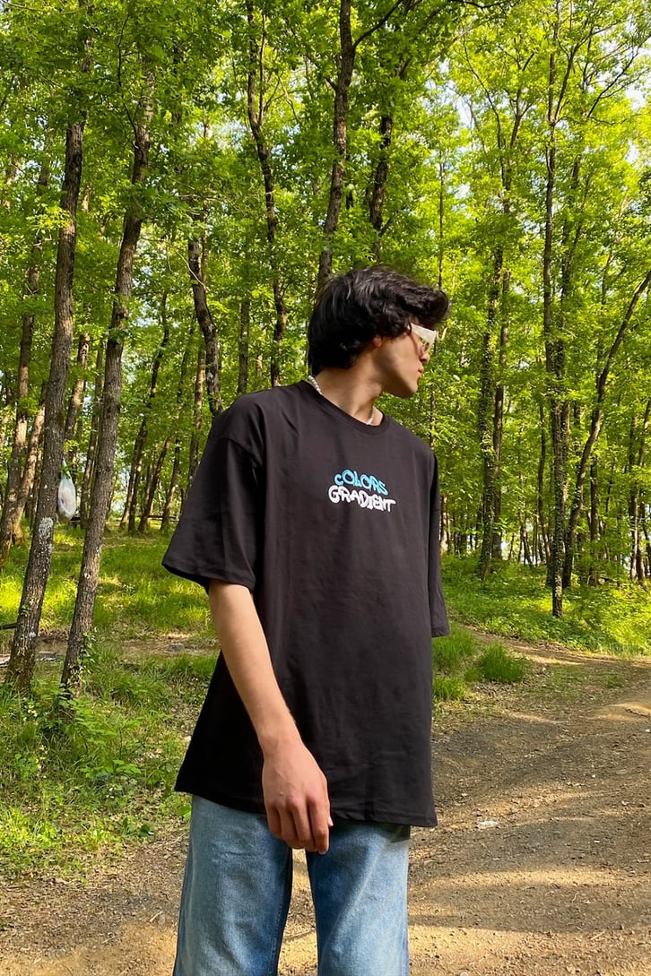 Colors Gradient Baskılı Beyaz Tshirt