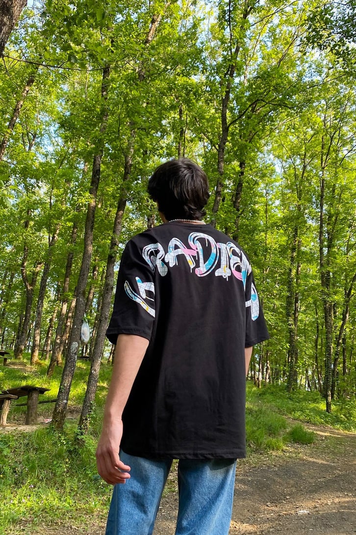 Colors Gradient Baskılı Beyaz Tshirt