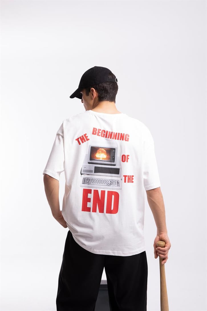 Computer End Baskılı Ekru Oversize Tişört