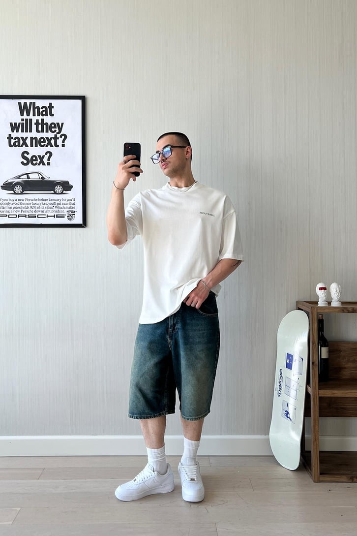 Contemporary Life Baskılı Oversize Tişört