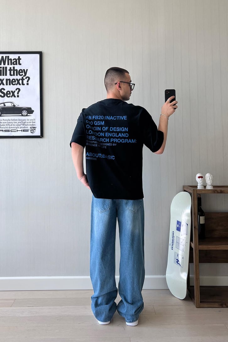 Contemporary Life Baskılı Oversize Tişört