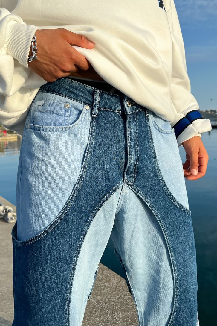 Contrast Cut Mavi Baggy Jean