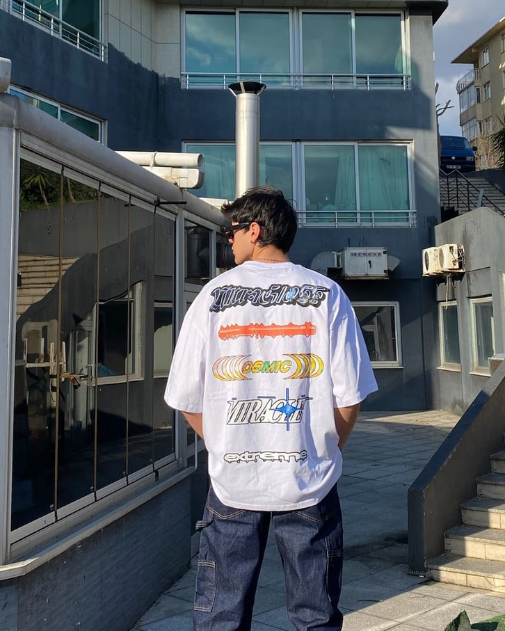 Cosmic Oversize Printed Beyaz Tshirt
