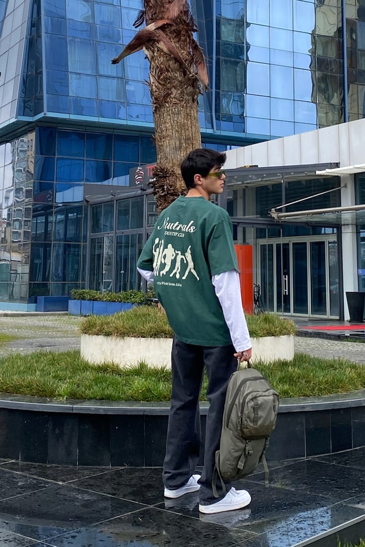 Country Sports Club Oversize Premium Tee