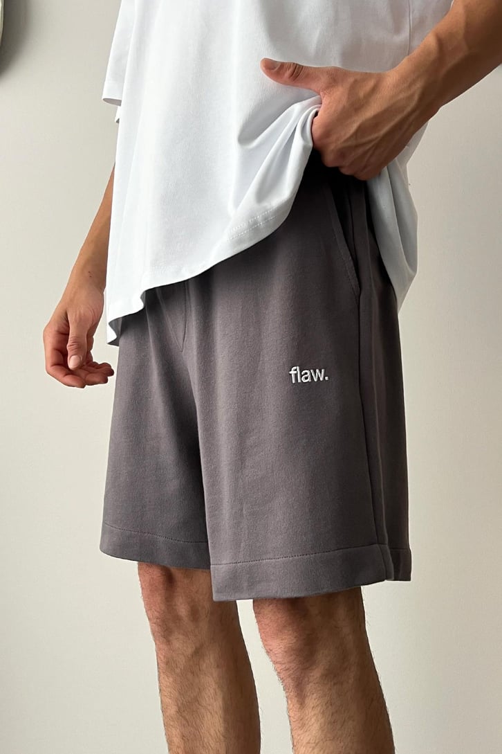 Cozy Boy Jogger Bel Nakışlı Füme Basic Şort