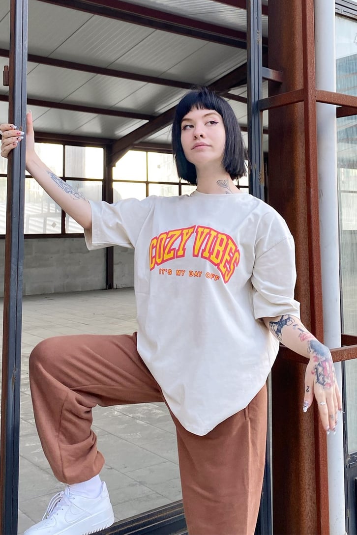 Cozy Vıres Baskılı  Ekru Tshirt