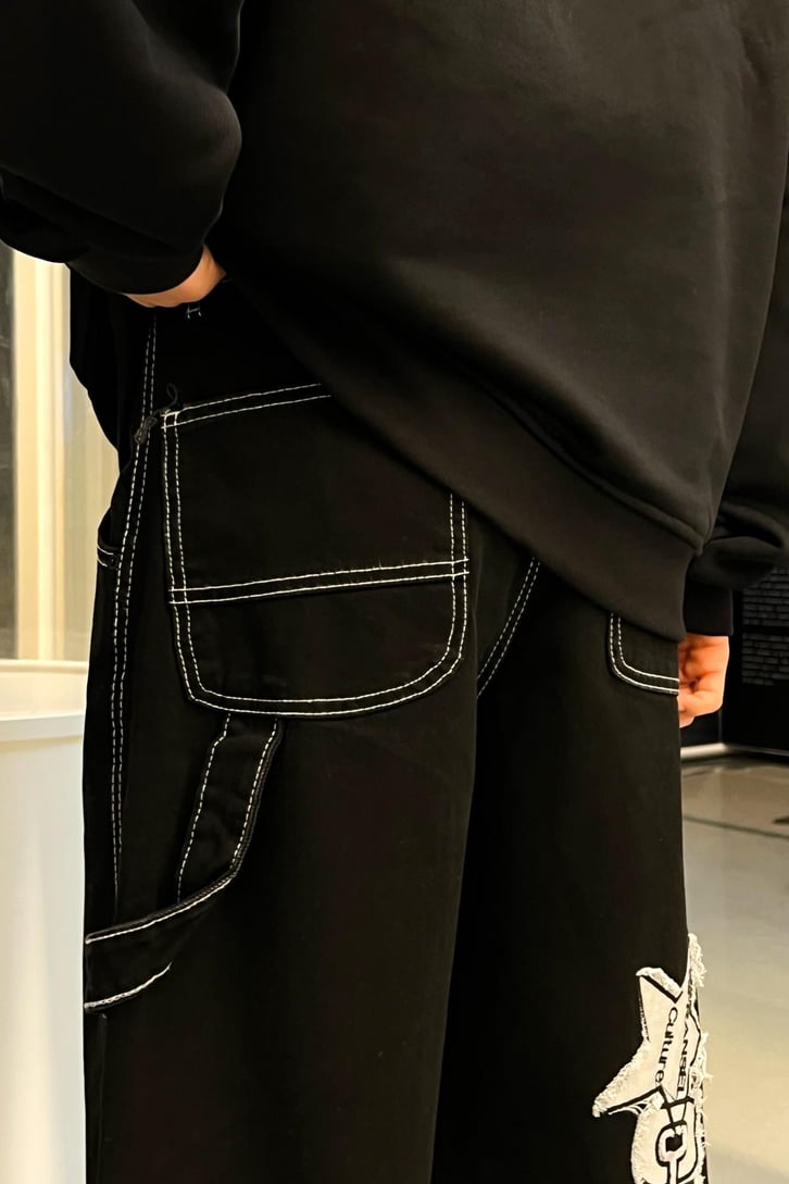 Crazy Nakışlı Siyah Baggy Jean