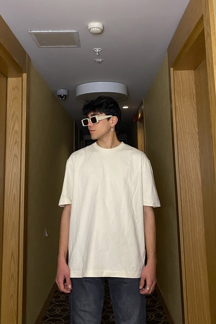 Cream Oversize Basic Tshirt
