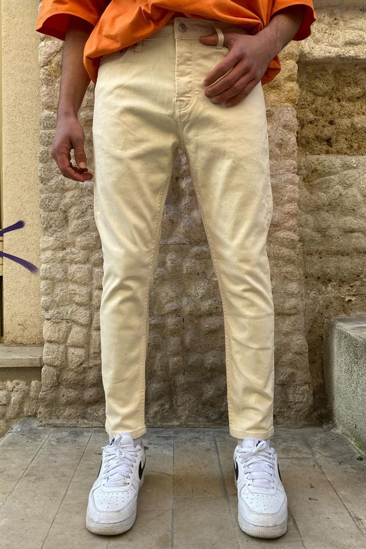 Cream Skinny Mom Fit Jean