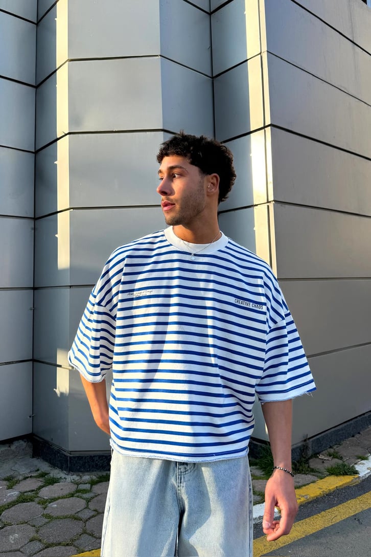 Creative Chaos Baskılı Çizgili  Oversize Tişört