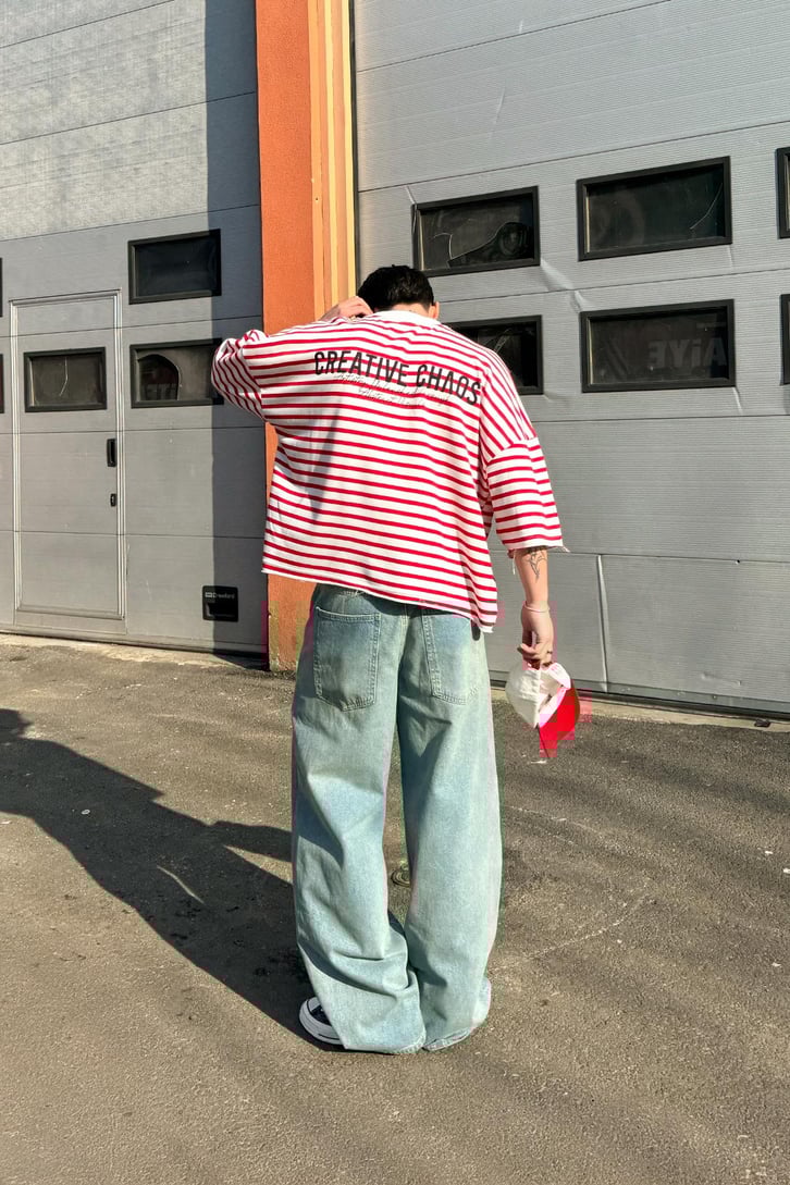 Creative Chaos Baskılı Çizgili  Oversize Tişört