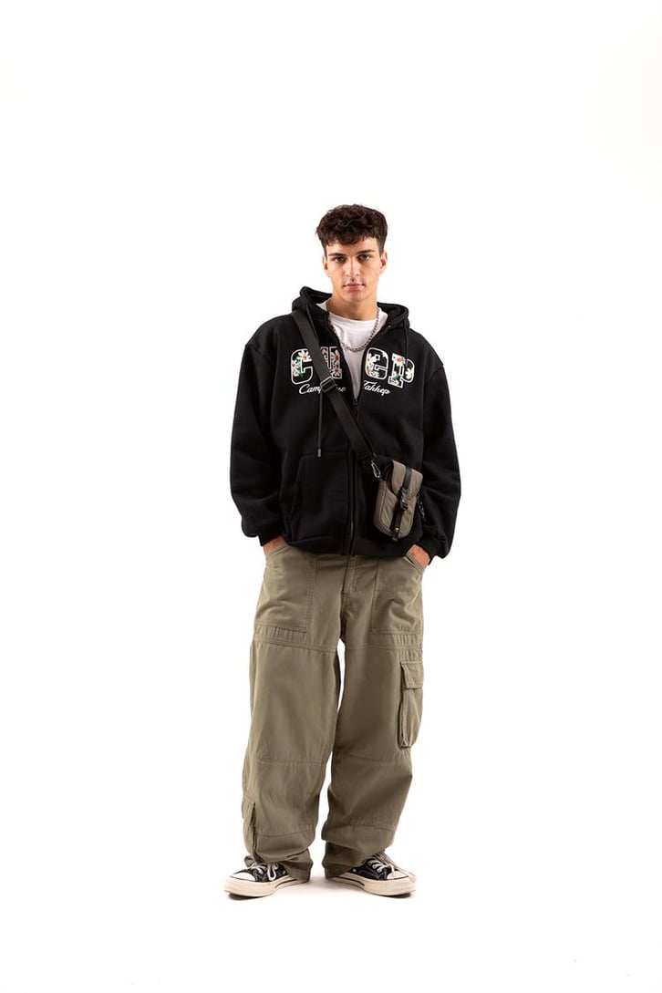 Cuep Nakışlı Siyah Zip Hoodie