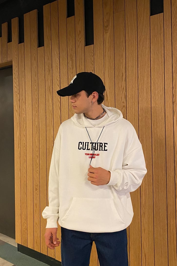 CULTURE BASKILI OVERSIZE HOODIE