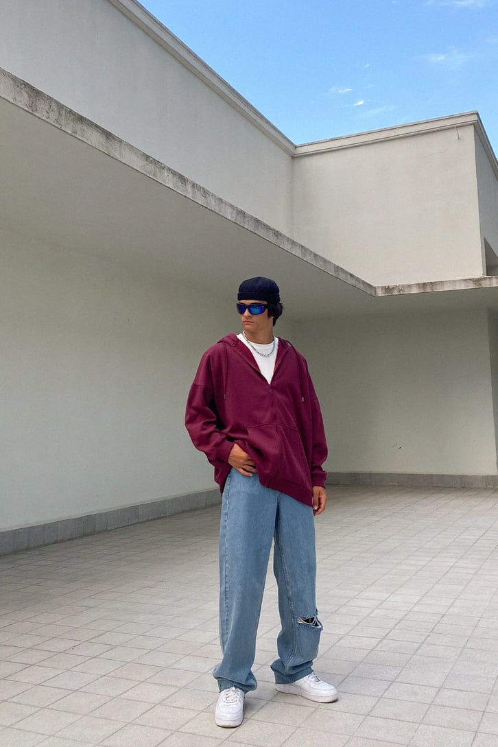 CUT LEG  BAGGY JEAN