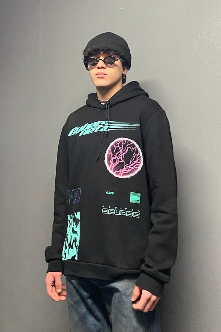Cybernetic Oversize Printed Hoodie