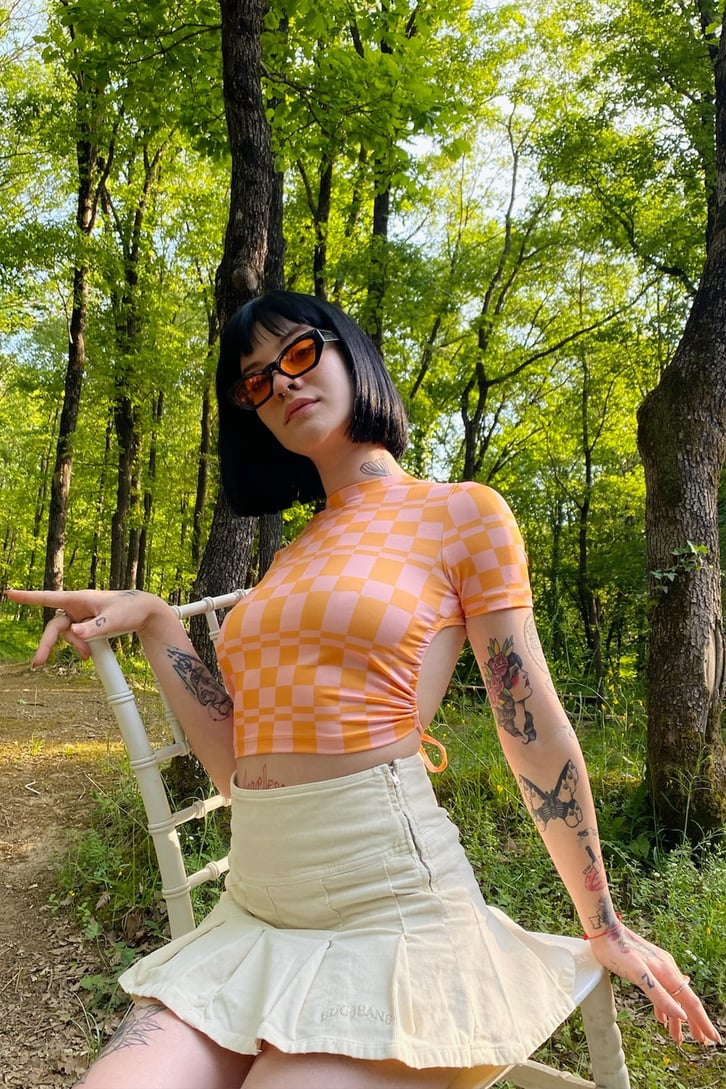 Dama Desen Sırt Detaylı Turuncu Crop