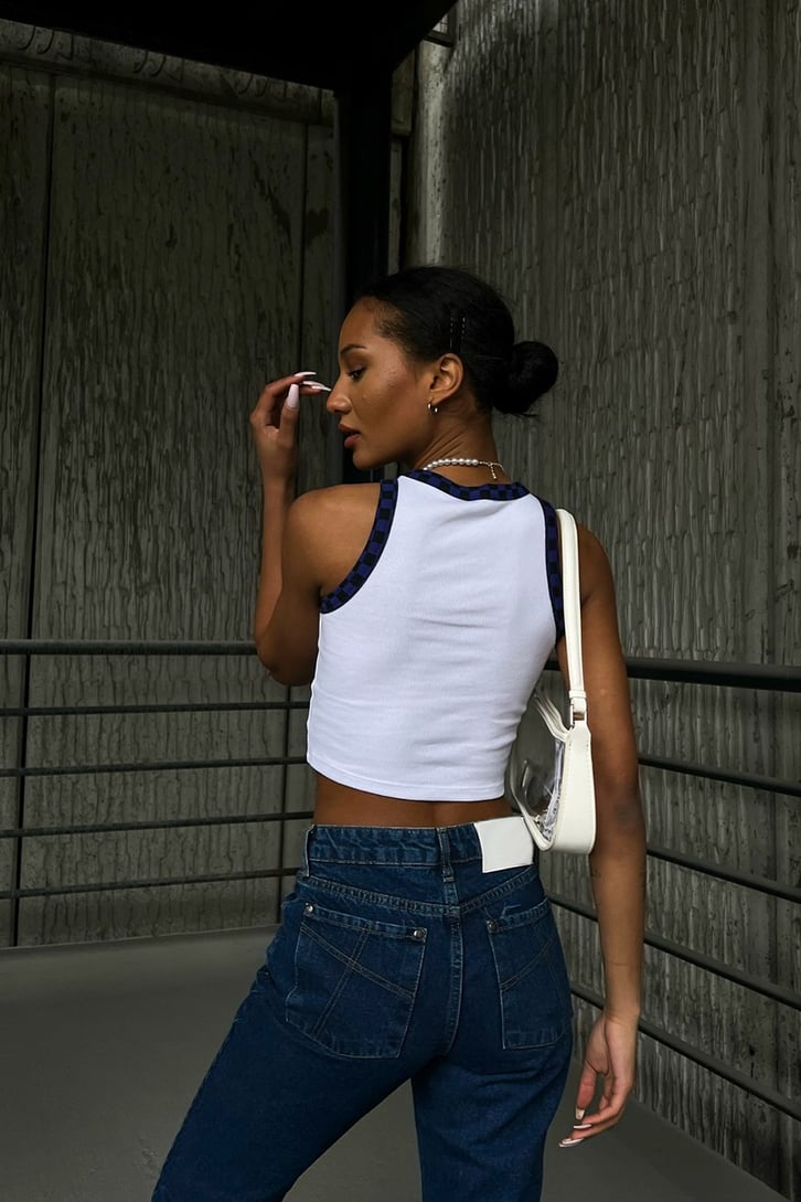 Dama Desenli Beyaz Crop
