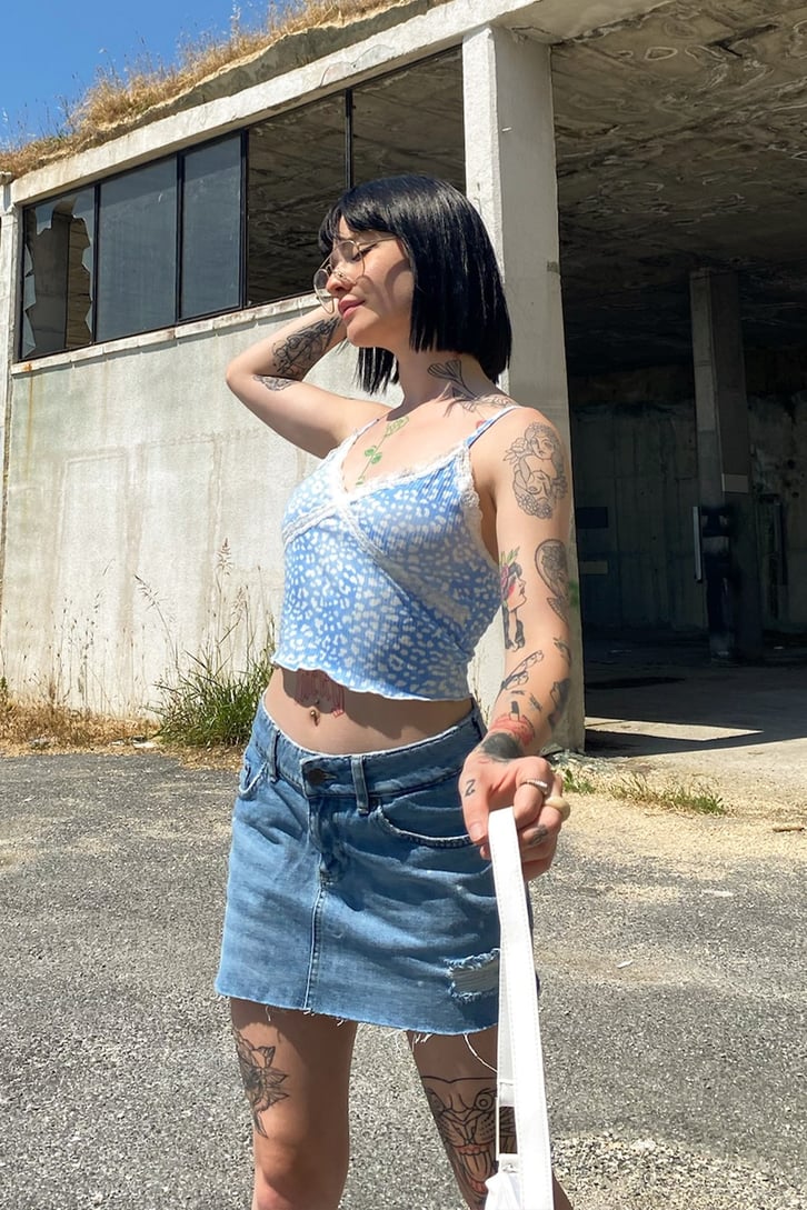 Dantel Detay Mavi Askılı Crop