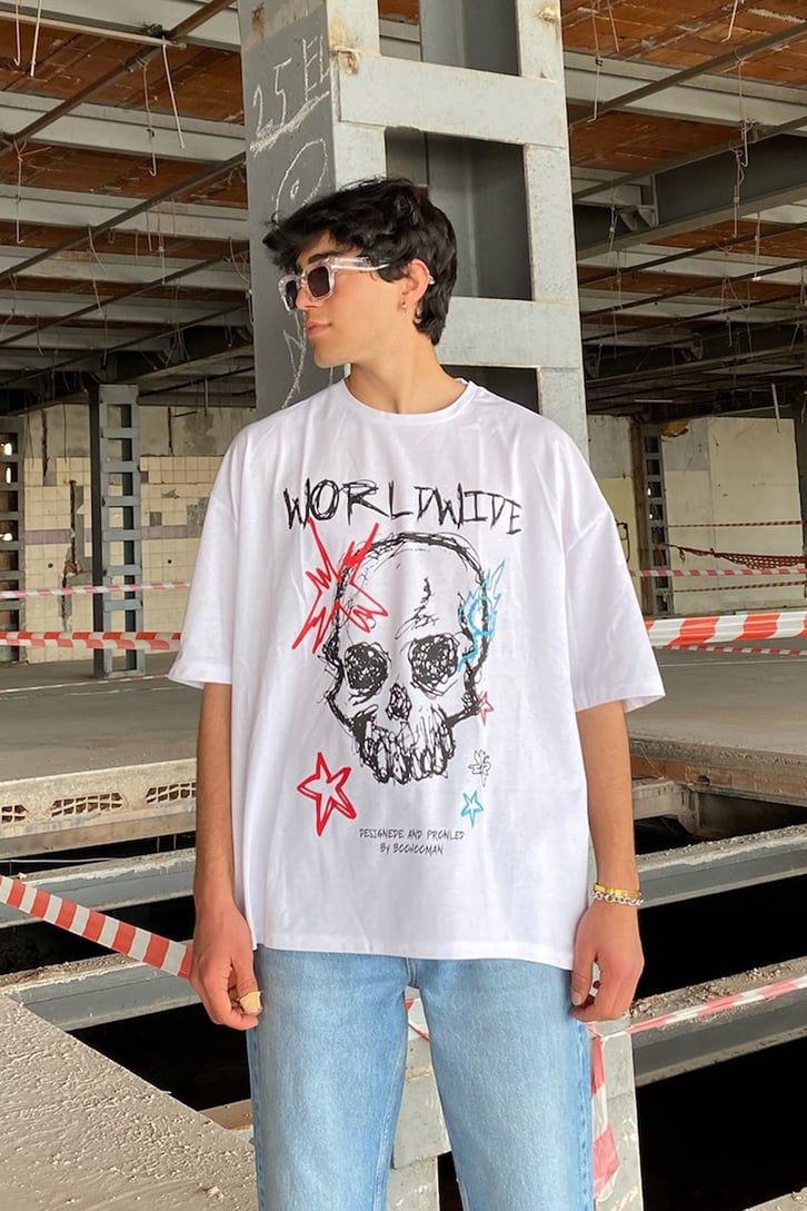 Dark Charcoal Baskılı Beyaz Oversize Tshirt