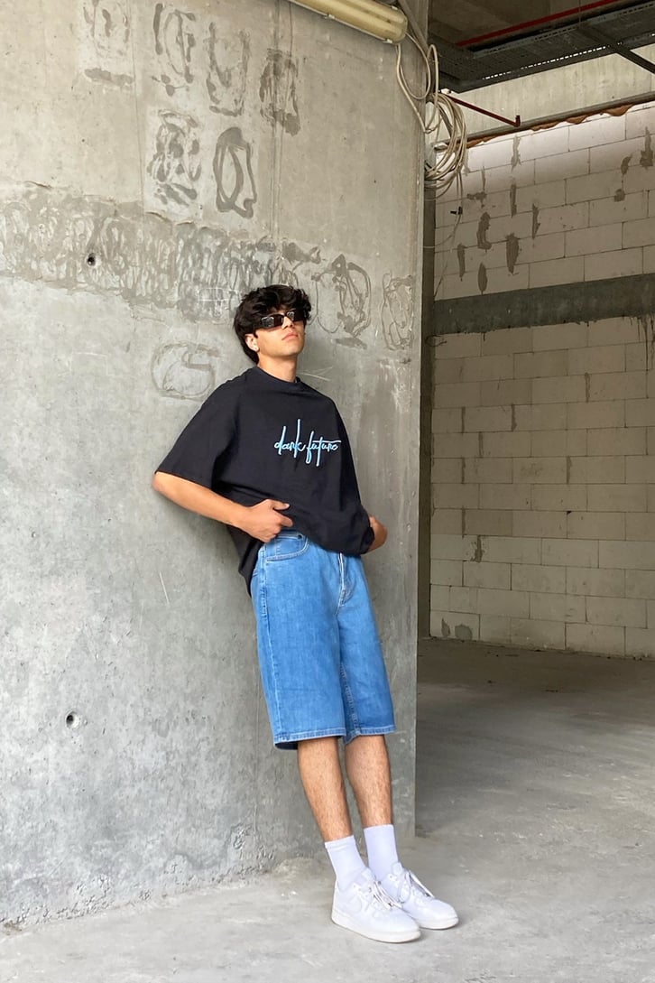 Dark Future Nakışlı Siyah Oversize Tshirt