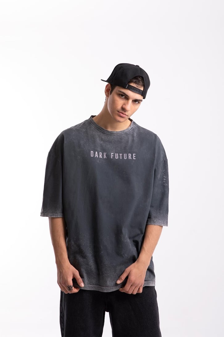 Dark Future Sırt Baskılı Acid Wash Oversize Tshirt