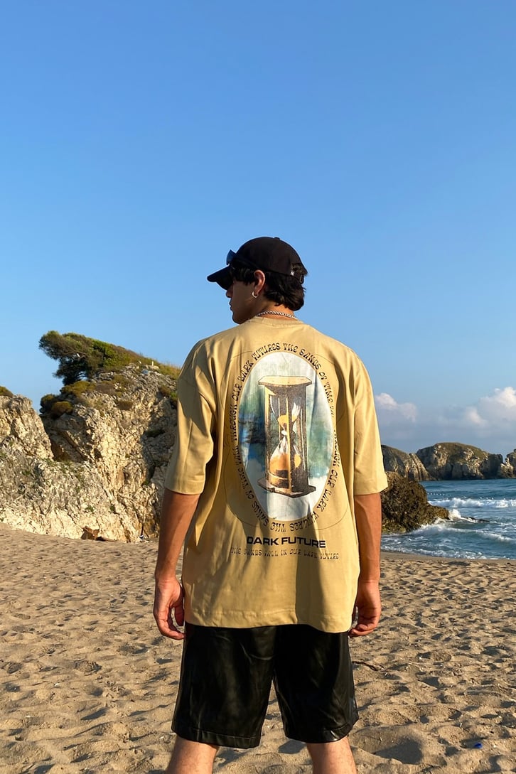 Dark Future Sırt Baskılı Oversite Tshirt