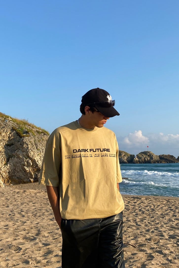 Dark Future Sırt Baskılı Oversite Tshirt