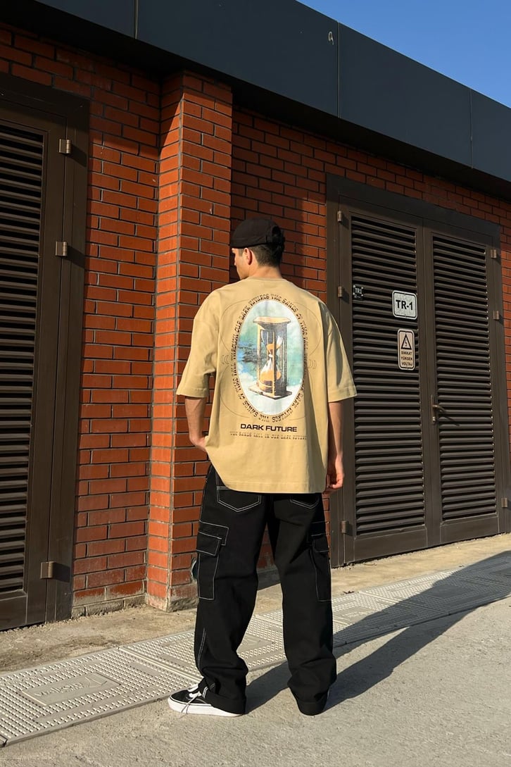 Dark Future Sırt Baskılı Oversize Tshirt