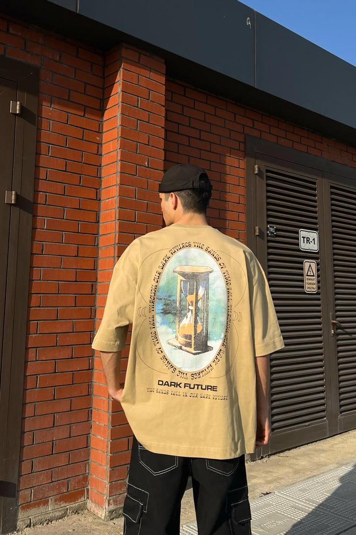 Dark Future Sırt Baskılı Oversize Tshirt