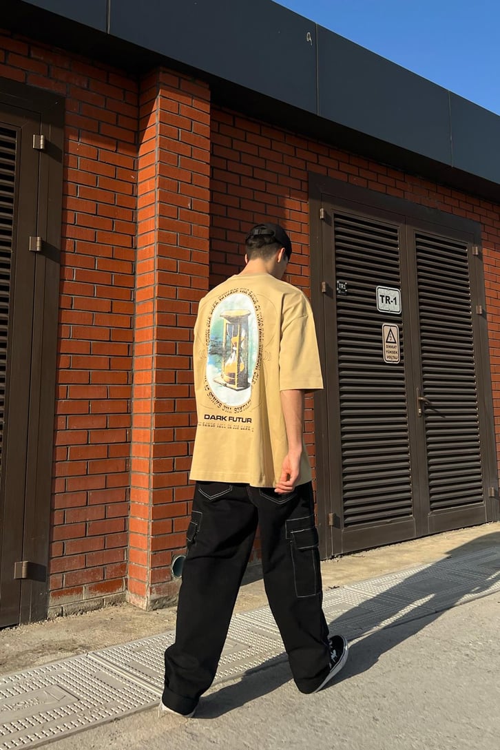 Dark Future Sırt Baskılı Oversize Tshirt