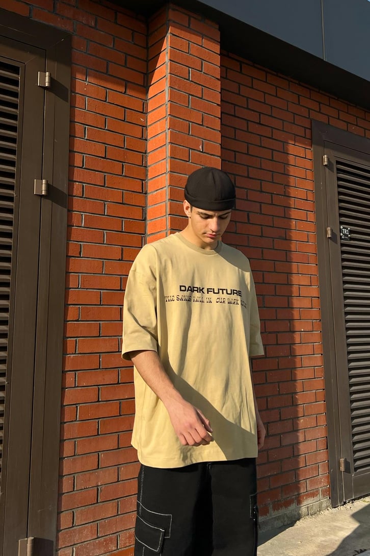 Dark Future Sırt Baskılı Oversize Tshirt