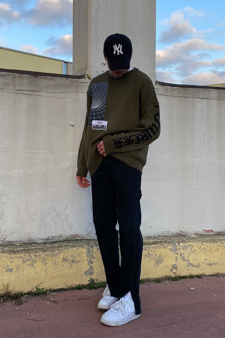 Dark Hole Premium Oversize Sweather