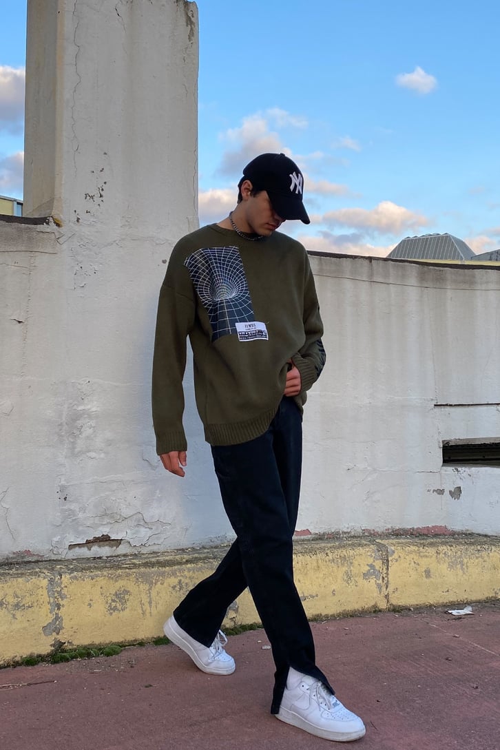 Dark Hole Premium Oversize Sweather