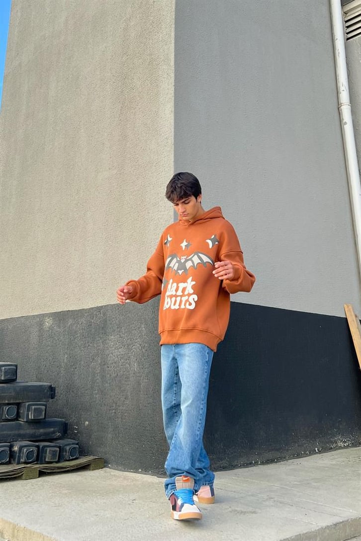 Dark Hours Baskılı Oversize Hoodie