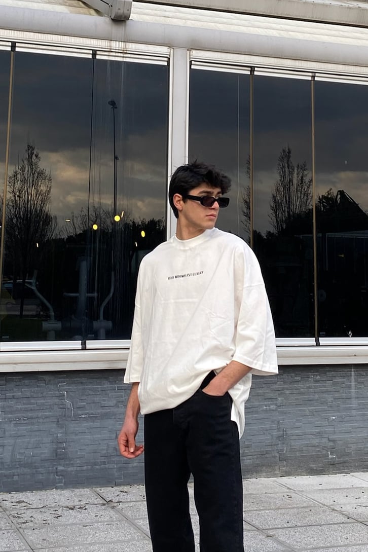 Darkness Church Oversize Beyaz Tshirt