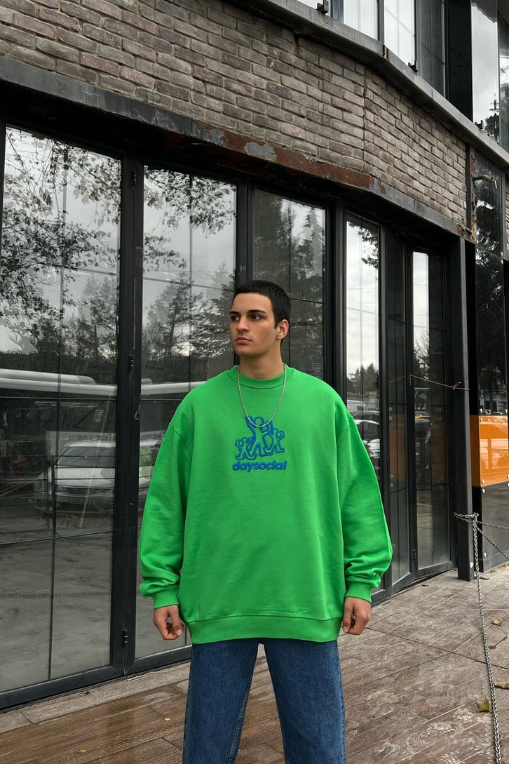 Day Social Nakışlı Yeşil Oversize Sweatshirt