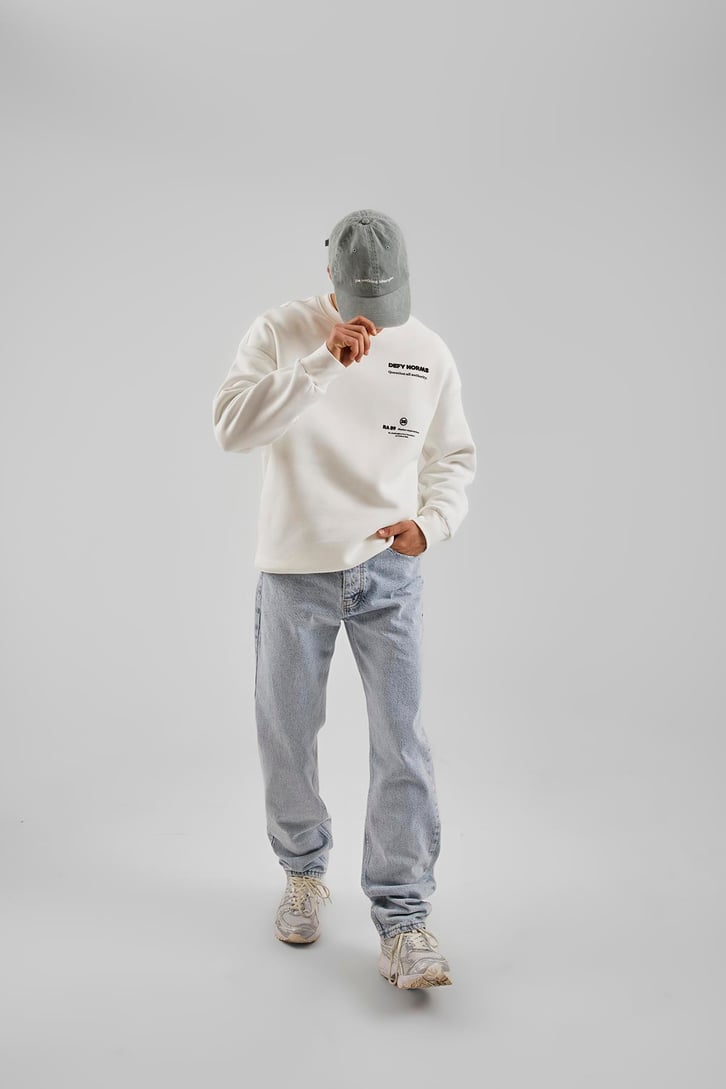 Defy Norms Baskılı Beyaz Oversize Sweatshirt