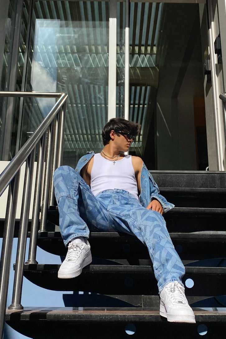 Desenli Parça Detay Mavi Regular Fit Jean