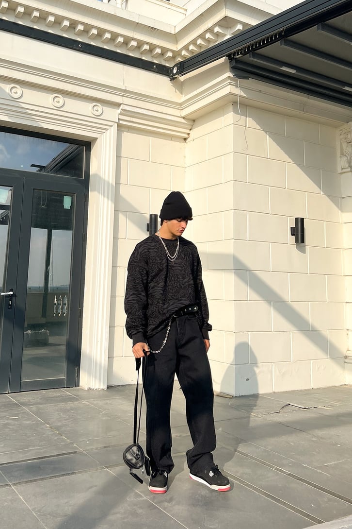 Desenli Siyah Oversize Sweatshirt